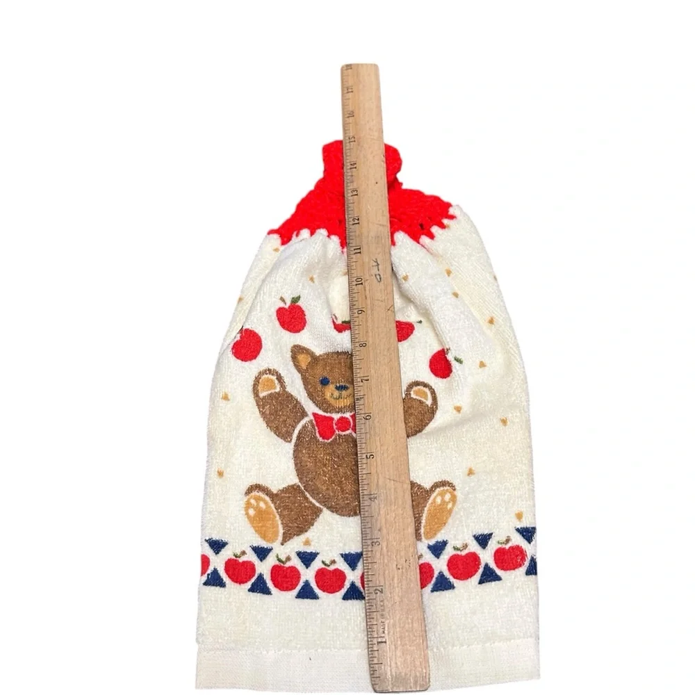 Vintage‎ Handmade Crochet Kitchen Towel Teddy Bear Apples Red White 90’s vibe